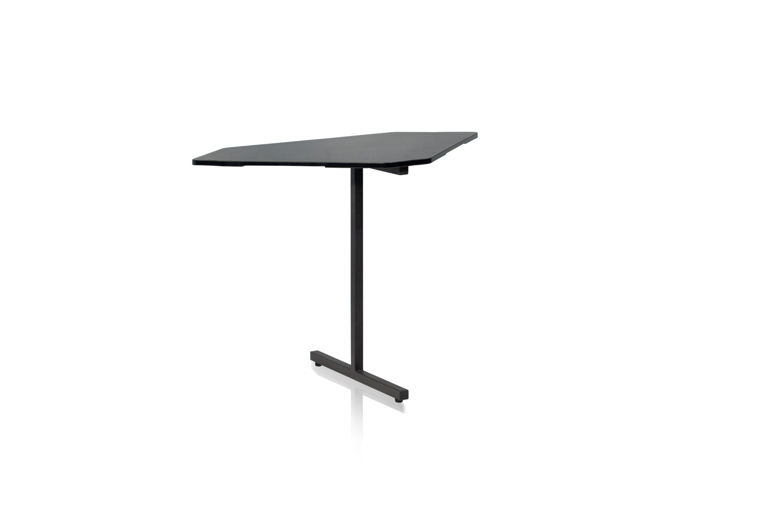 Gator Frameworks | Desk Set w/ Main Desk, Corner, Rack - BLK