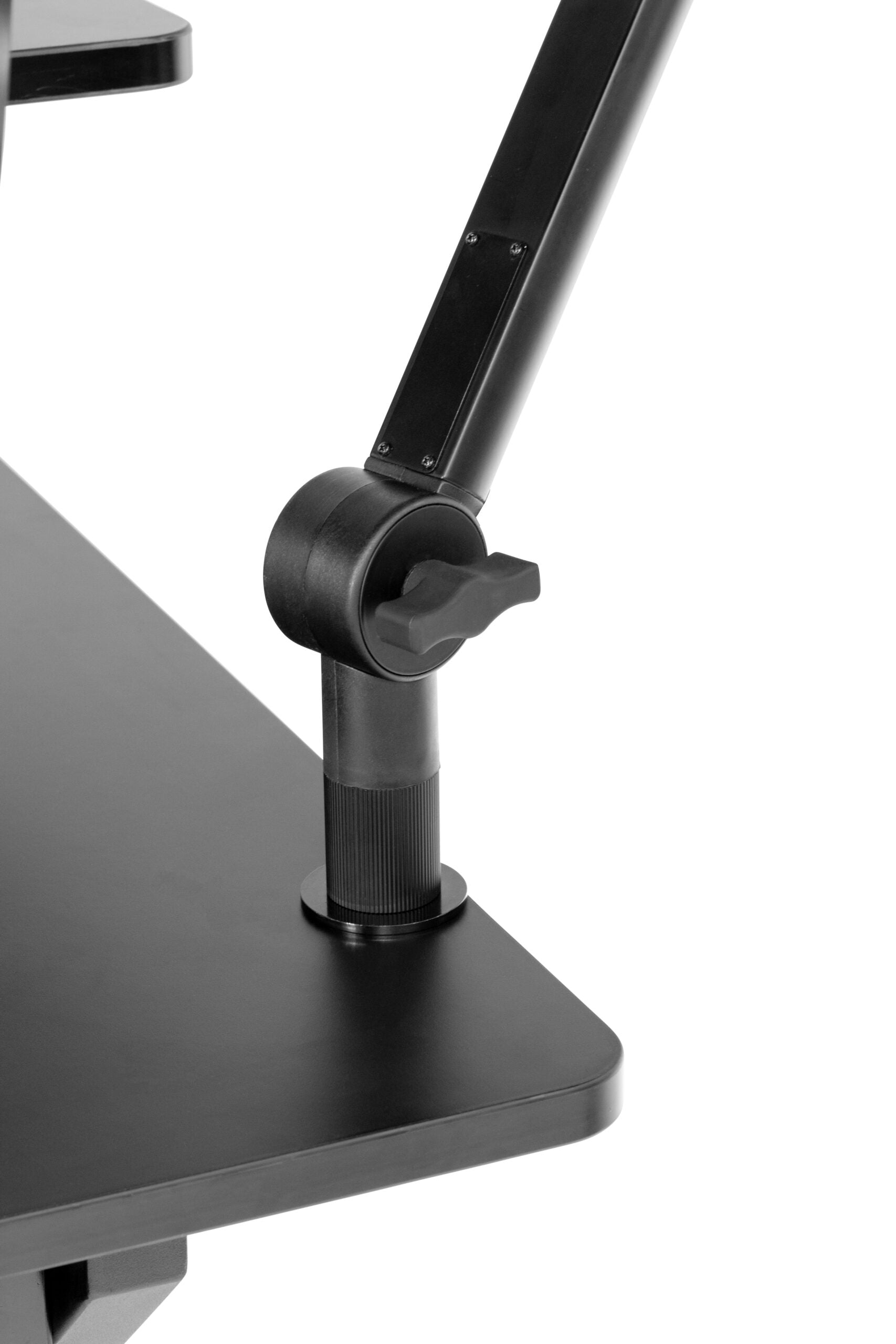 Gator Frameworks | Content Furniture Desk - BLK