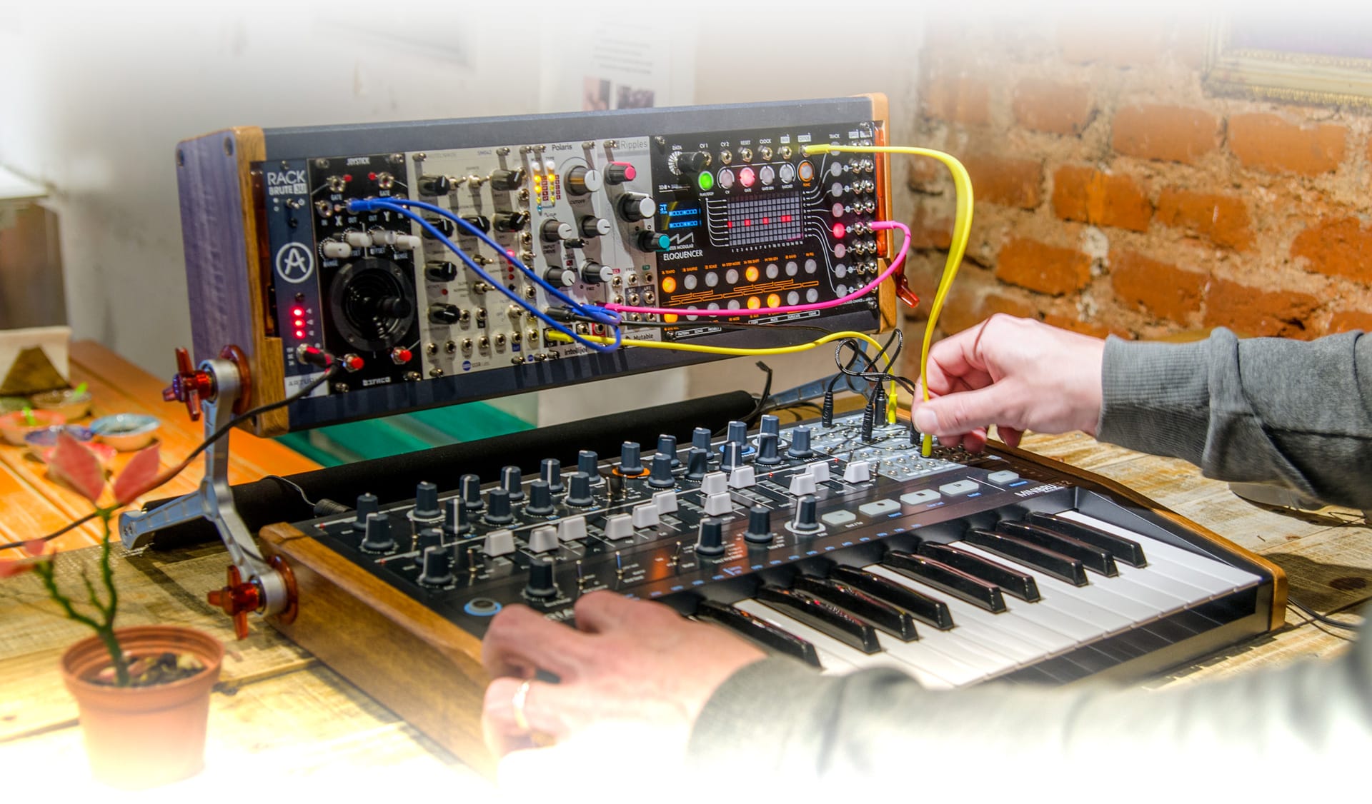 Arturia MiniBrute 2